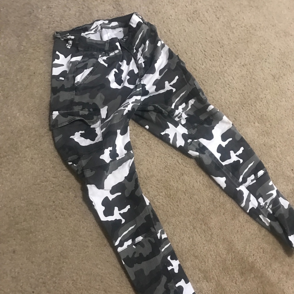 Cargo pants